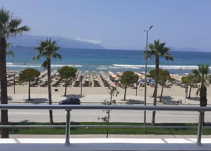 Seafront Luxury Apartment 150 Meter Secured Parking