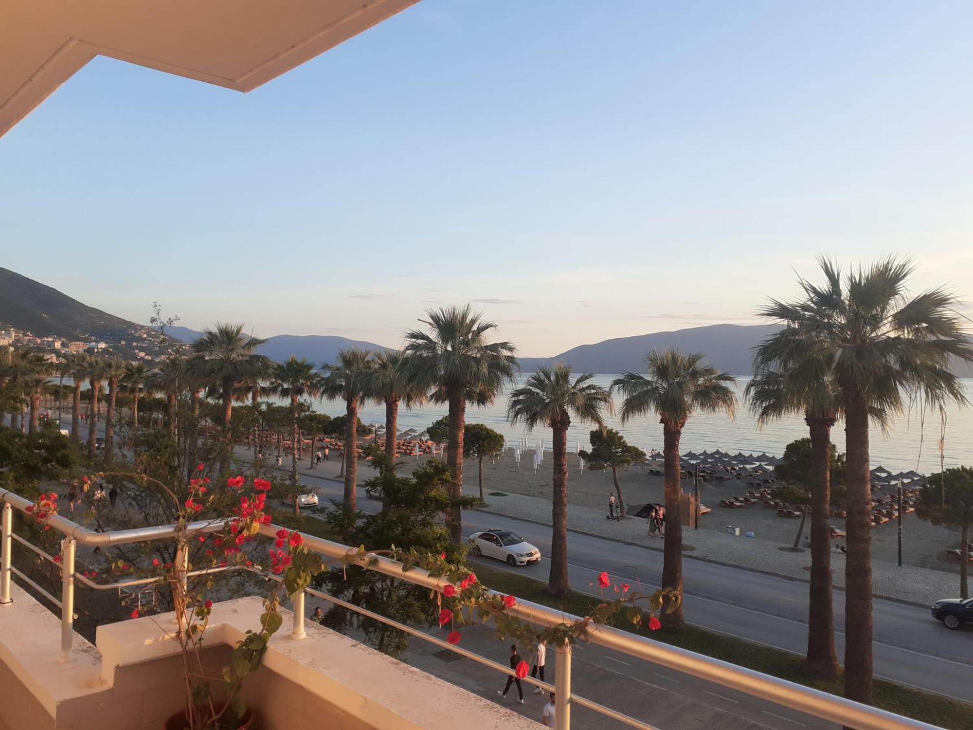 Apartamento Seafront Luxury 150 Meter Secured Parking